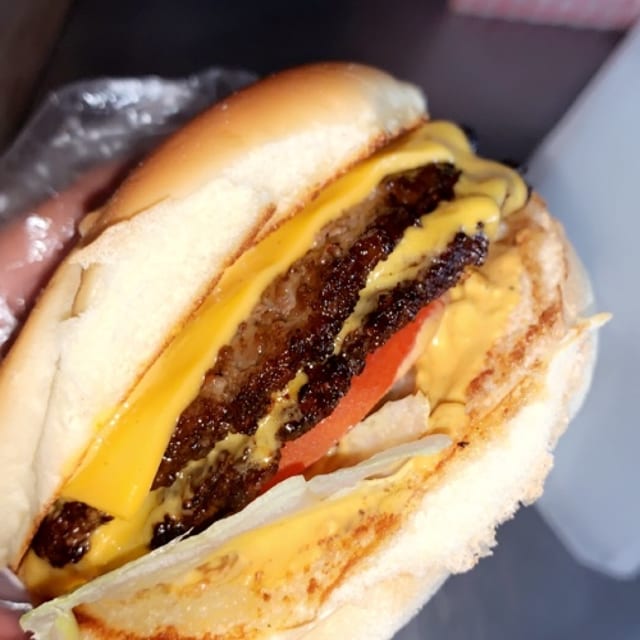 (HB) Cheeseburger.